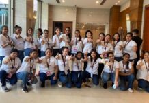 Mrs World Dr. Aditi Govitrikar Honourd the Students of RVMUA International Makeup Academy with The Best Makeup Artist Award at Tiska Miss and Mrs. India 2021 Mrs World Dr. Aditi Govitrikar Honourd the Students of RVMUA International Makeup Academy with The Best Makeup Artist Award at Tiska Miss and Mrs. India 2021