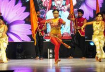 Mangli folk and playback singer swayed away the audience at Dazzle Sports Wear 15th Anniversary Celebrations Mangli folk and playback singer swayed away the audience at Dazzle Sports Wear 15th Anniversary Celebrations