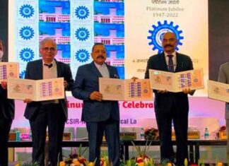 Special postage stamp released to commemorate Platinum Jubilee of CSIR-NPL