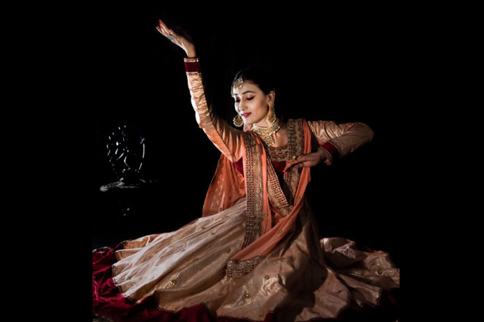 Young Kathak dancer Akriti Jain aka Kathakriti is making people fall in love with classical dance