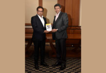 Raamdeo Agarwal and Dheeraj Gupta promote the power of franchising