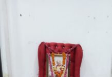 ISKCON Dwarka Organizes Memorial Meeting for Spiritual Master, His Holiness Srila Gopal Krishna Goswami Maharaja